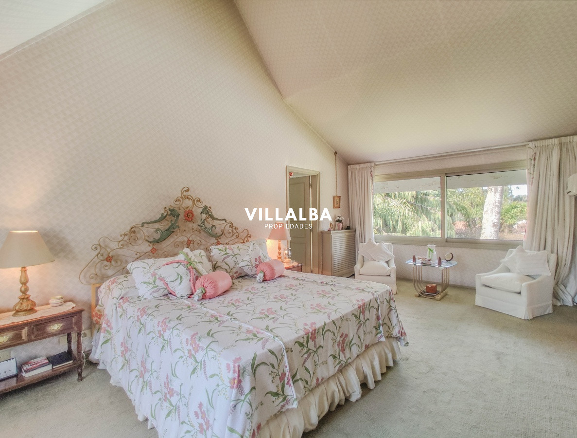 Apartamento ID.566 - Casa en venta el Playa Mansa, Punta del Este 