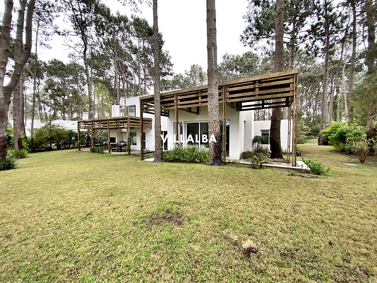 Apartamento ID.951 - Casa en barrio privado en Punta del Este. Laguna Blanca