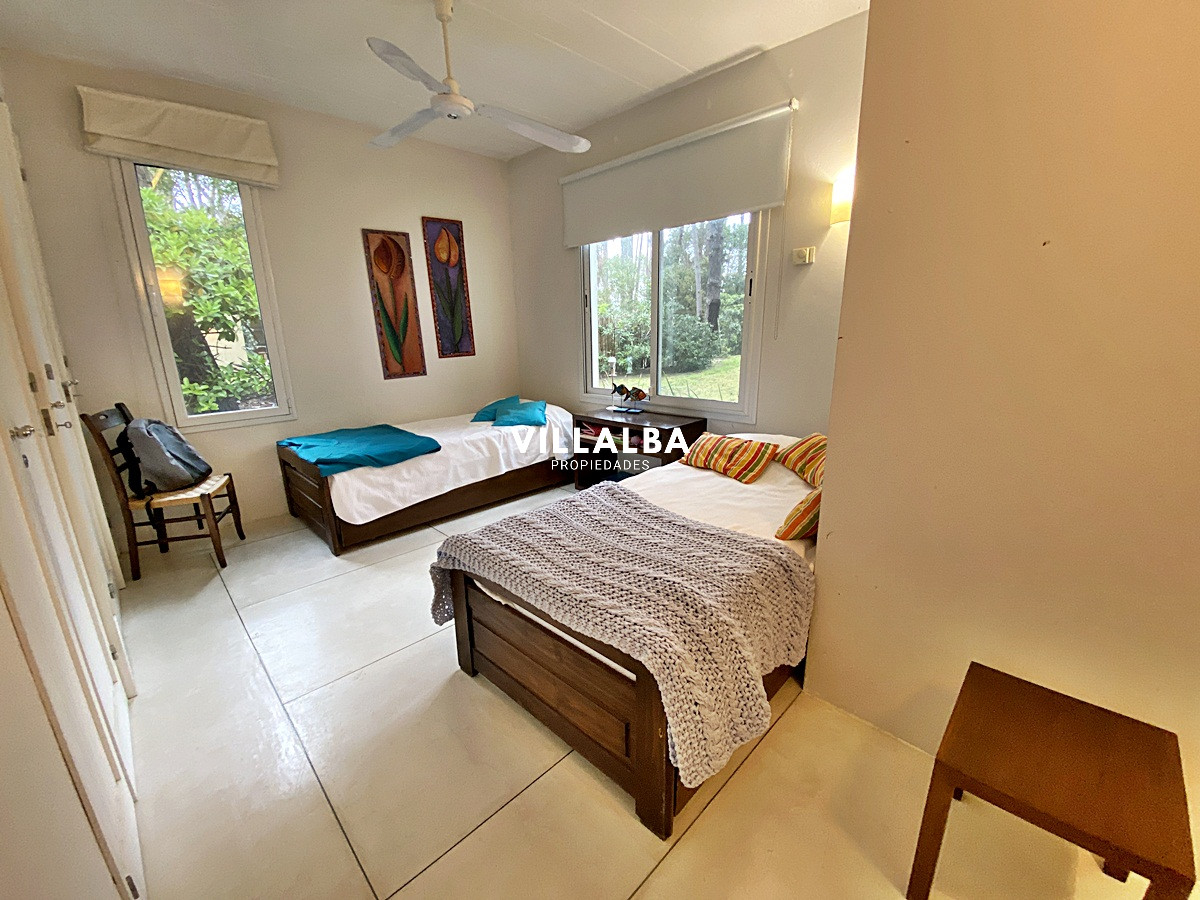 Apartamento ID.951 - Casa en barrio privado en Punta del Este. Laguna Blanca