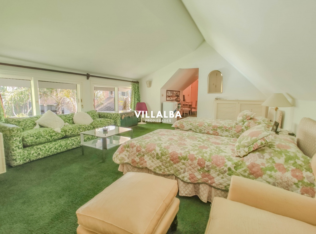 Apartamento ID.566 - Casa en venta el Playa Mansa, Punta del Este 