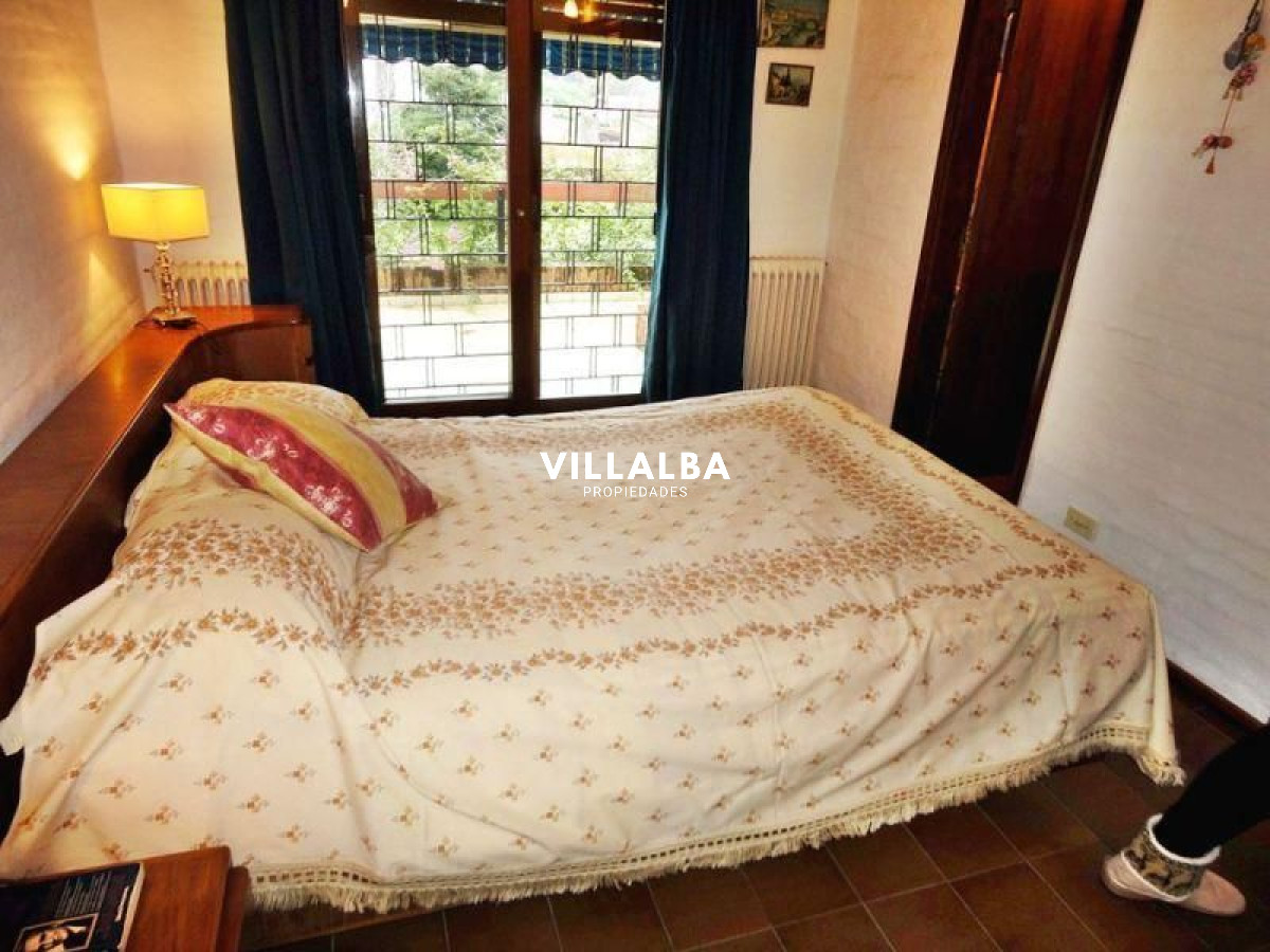 Casa ID.393 - Casa en venta Playa Mansa 3 dormitorios