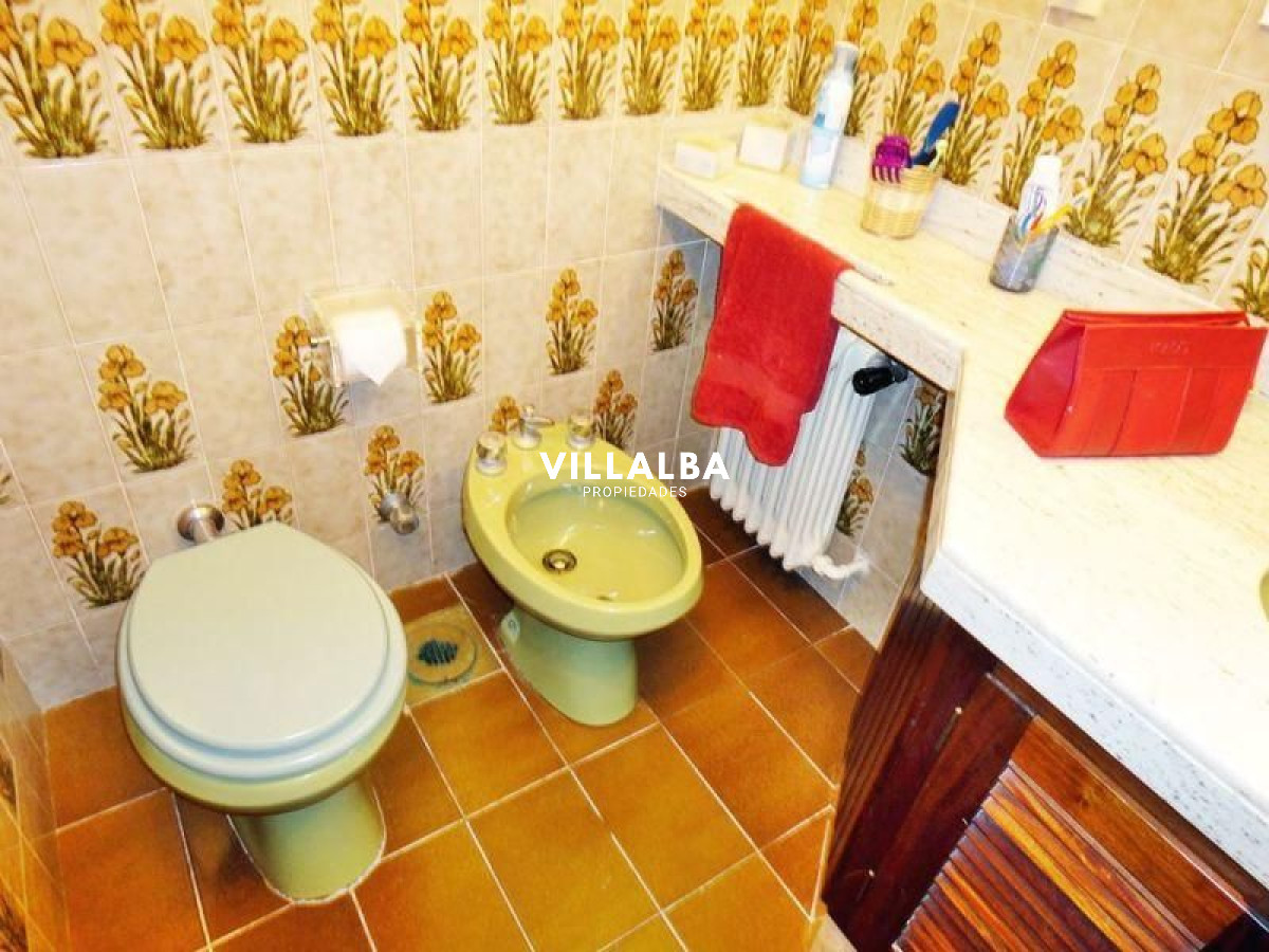 Casa ID.393 - Casa en venta Playa Mansa 3 dormitorios