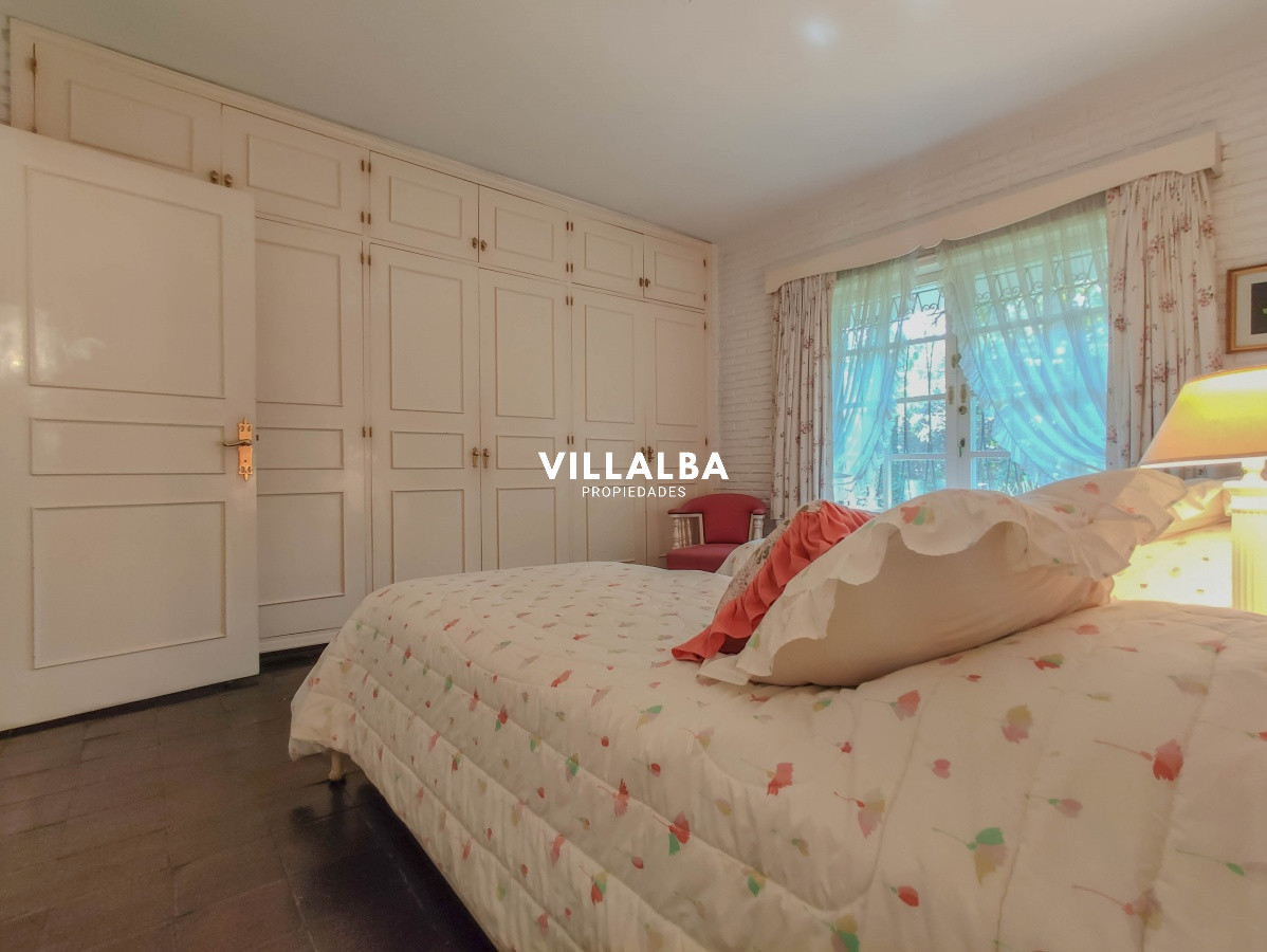 Apartamento ID.566 - Casa en venta el Playa Mansa, Punta del Este 