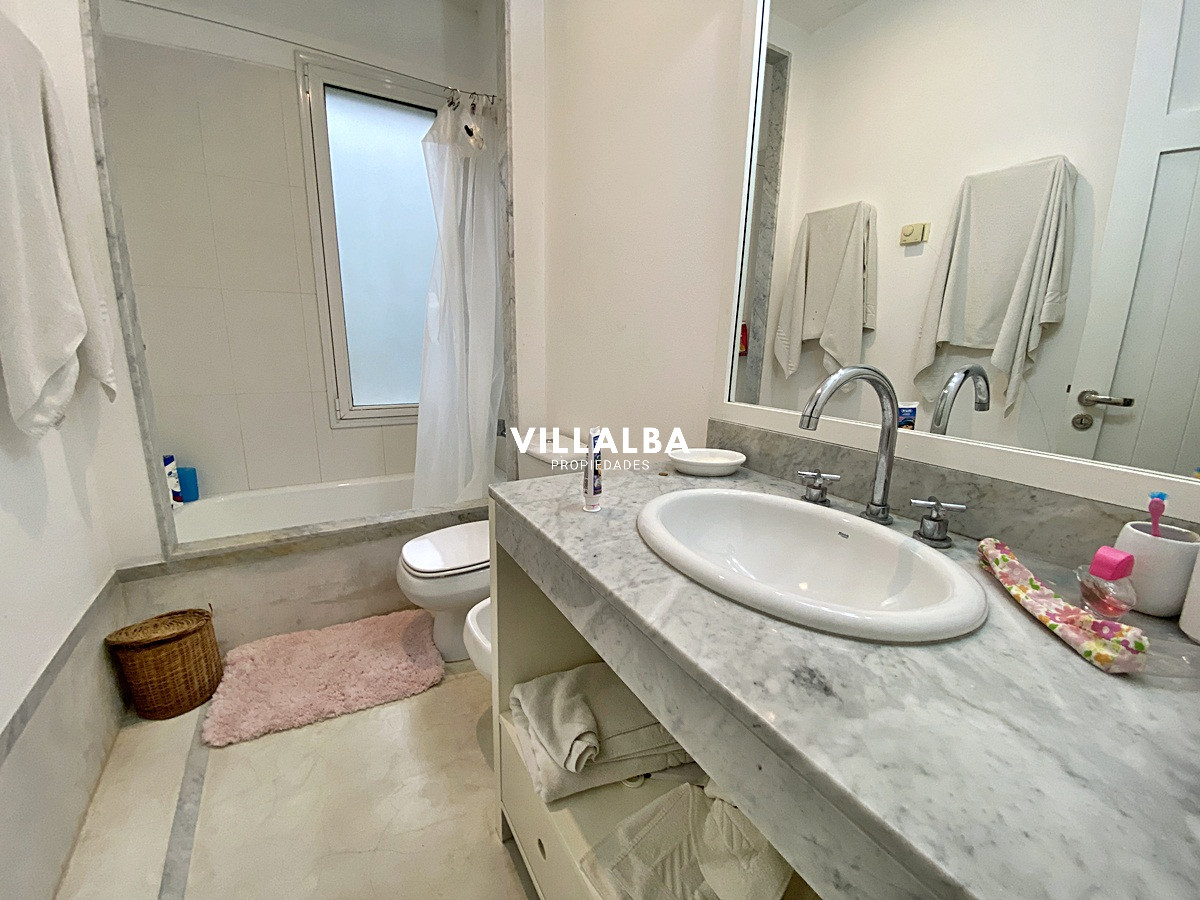 Apartamento ID.951 - Casa en barrio privado en Punta del Este. Laguna Blanca