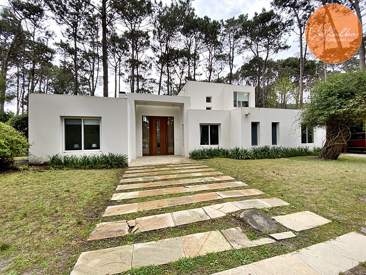 Apartamento ID.951 - Casa en barrio privado en Punta del Este. Laguna Blanca