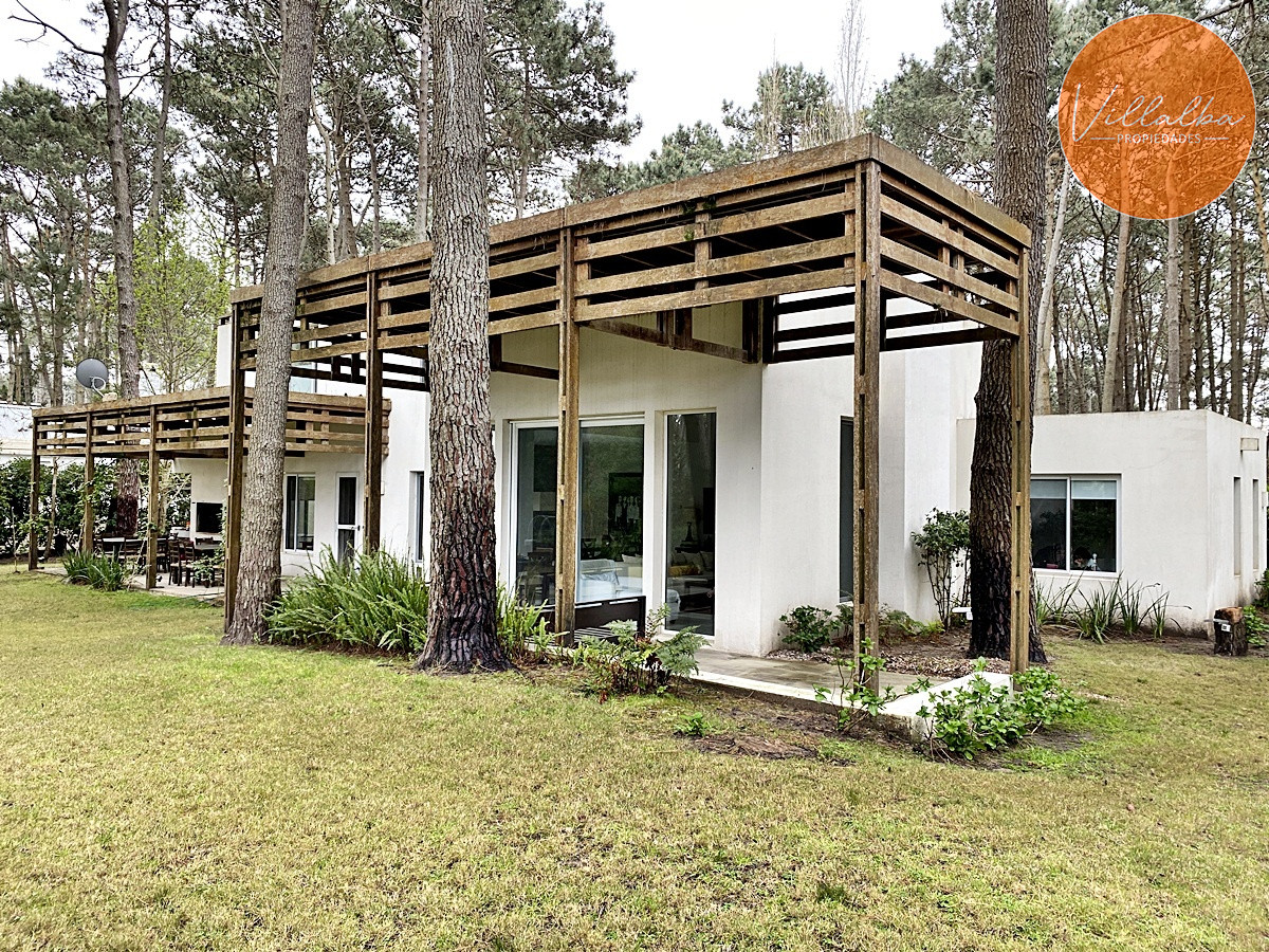 Apartamento ID.951 - Casa en barrio privado en Punta del Este. Laguna Blanca