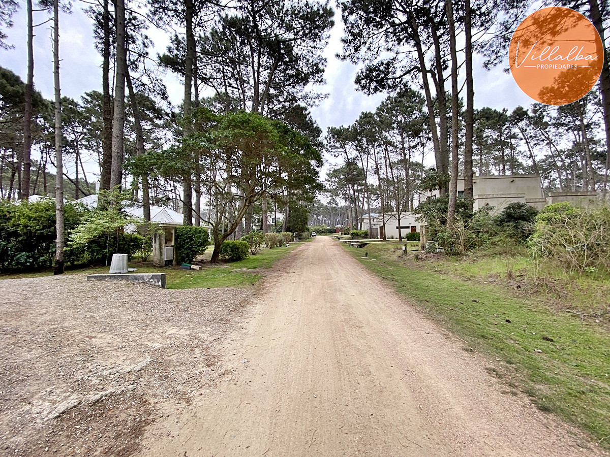 Apartamento ID.951 - Casa en barrio privado en Punta del Este. Laguna Blanca