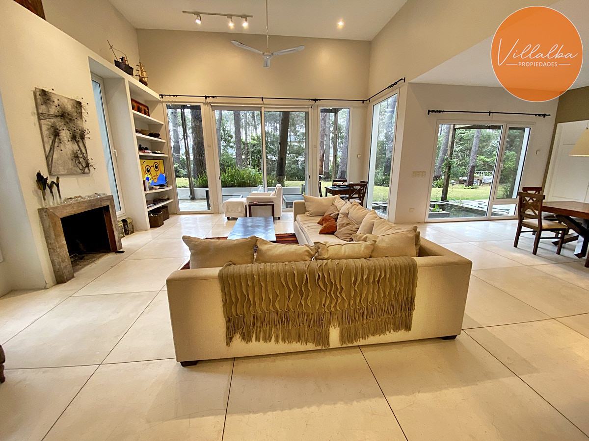 Apartamento ID.951 - Casa en barrio privado en Punta del Este. Laguna Blanca