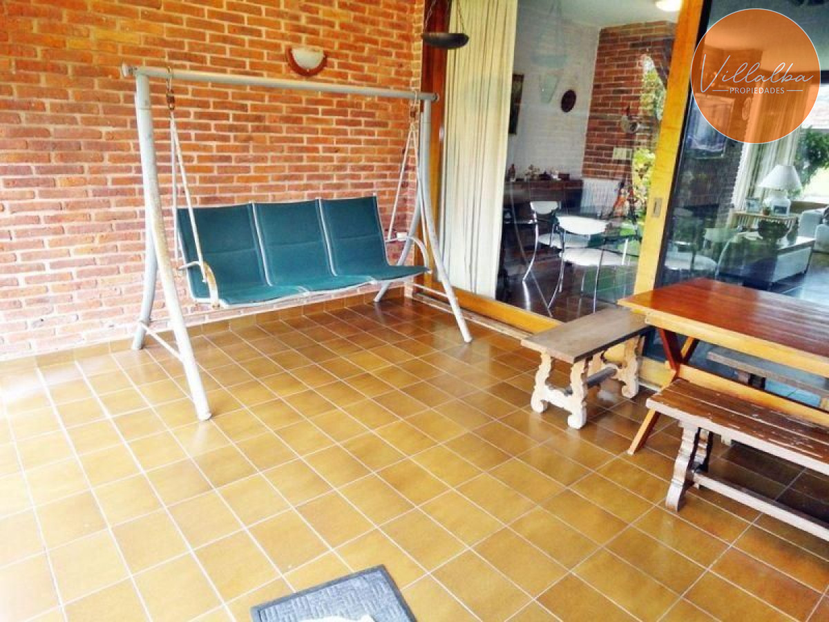 Apartamento ID.393 - Casa en venta Playa Mansa 3 dormitorios