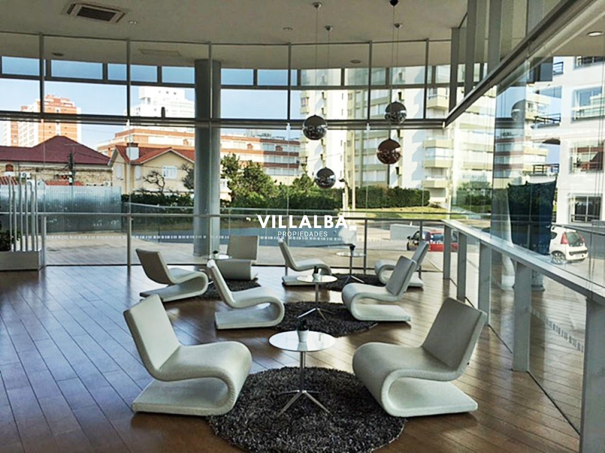 Apartamento ID.1519 - Excelente planta esquinera con vista a Mansa, edificio moderno