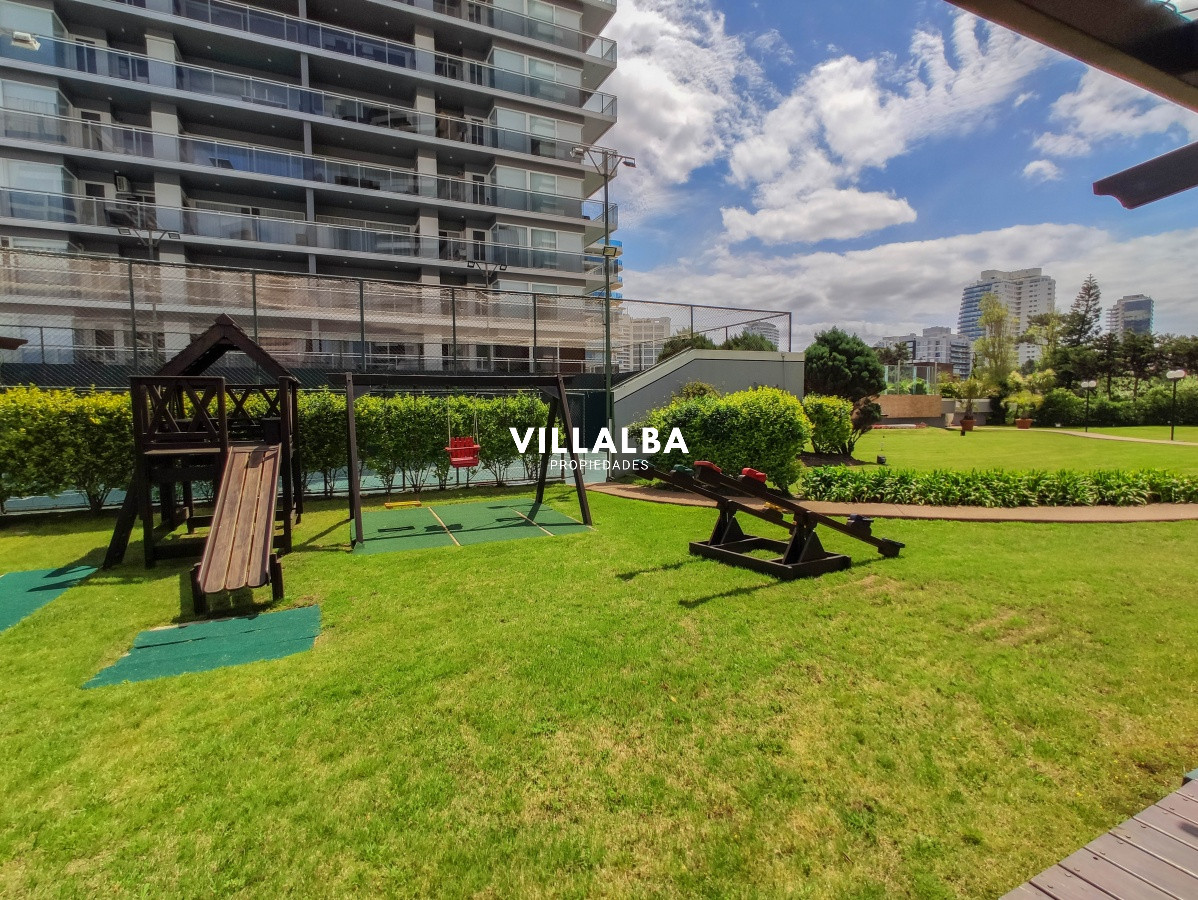 Apartamento ID.4804 - Apartamento de 3 dormitorios y medio, Chiverta, Punta del Este.