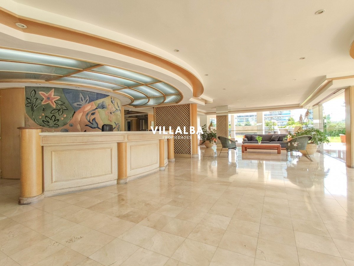 Apartamento ID.4804 - Apartamento de 3 dormitorios y medio, Chiverta, Punta del Este.