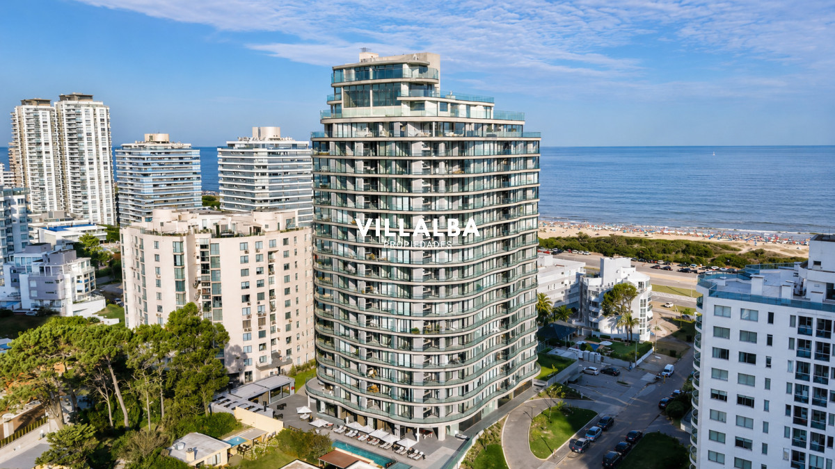 Apartamento ID.4654 - Apartamento en venta de 2 dormitorios en Playa Brava Punta del Este