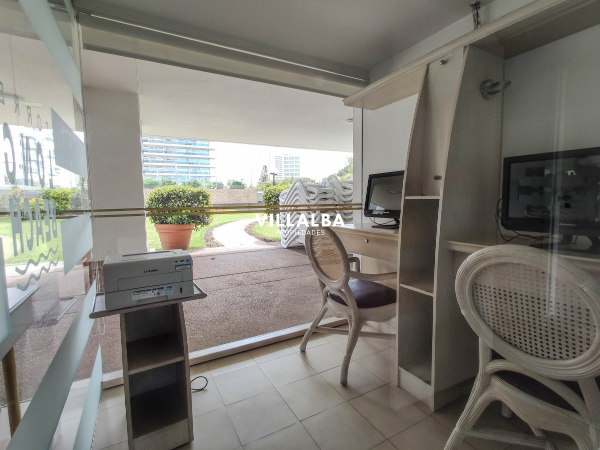 Apartamento ID.4804 - Apartamento de 3 dormitorios y medio, Chiverta, Punta del Este.