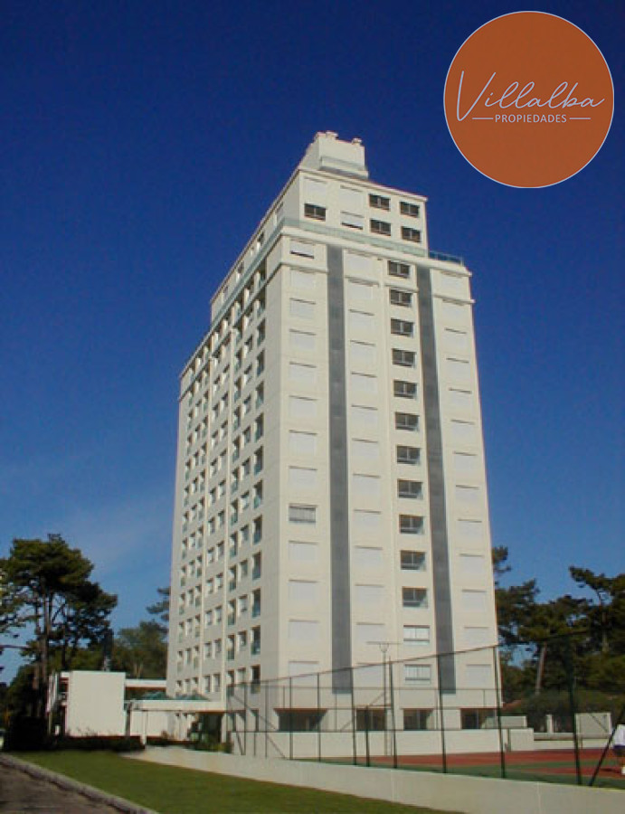 Apartamento ID.3680 - Luminoso y cómodo apartamento en edificio de la Av. Roosevelt