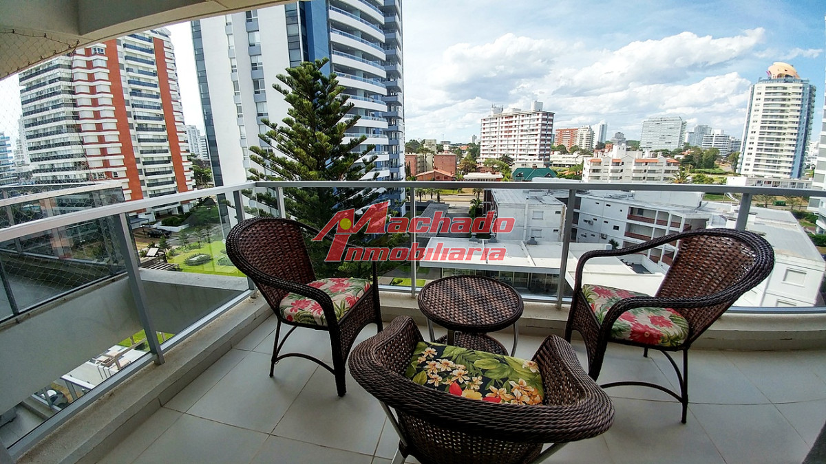 Brava - GoPunta - Portal Inmobiliario de Punta del Este - Maldonado