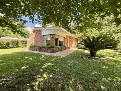 Casa en venta en Av Córdoba, Punta del Este, Maldonado - GoPunta - Portal Inmobiliario de Punta del Este - Maldonado
