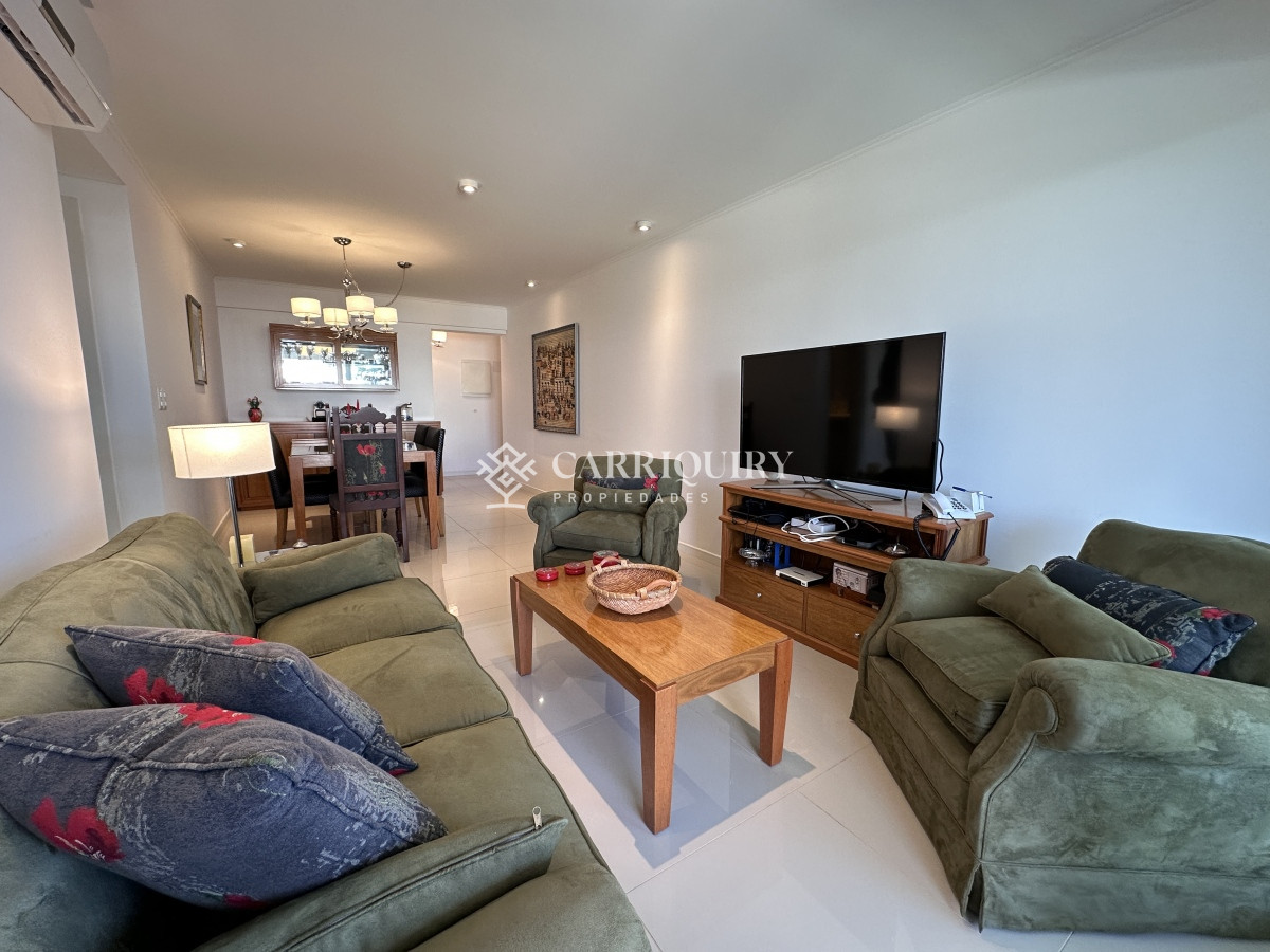 Apartamento ID.7247 - Apartamento en venta 2 dormitorios en Punta del Este