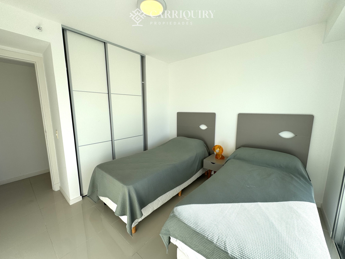 Apartamento ID.8885 - Apartamento en venta de 3 dormitorios en Aidy Grill 