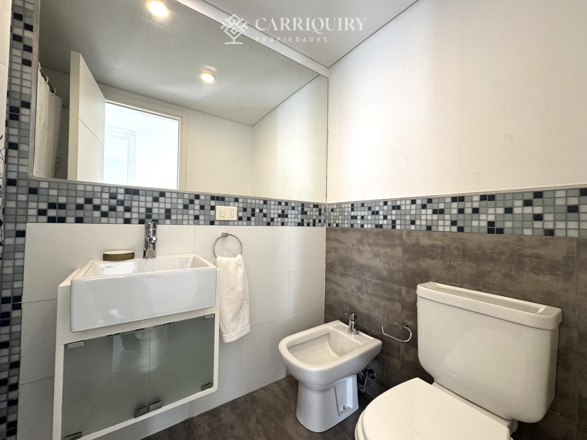 Apartamento ID.8885 - Apartamento en venta de 3 dormitorios en Aidy Grill 