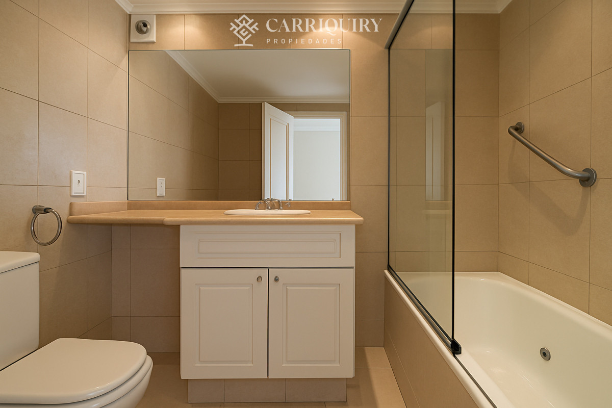 Apartamento ID.8886 - Apartamento en venta de 3 dormitorios en Playa Brava Punta del Este