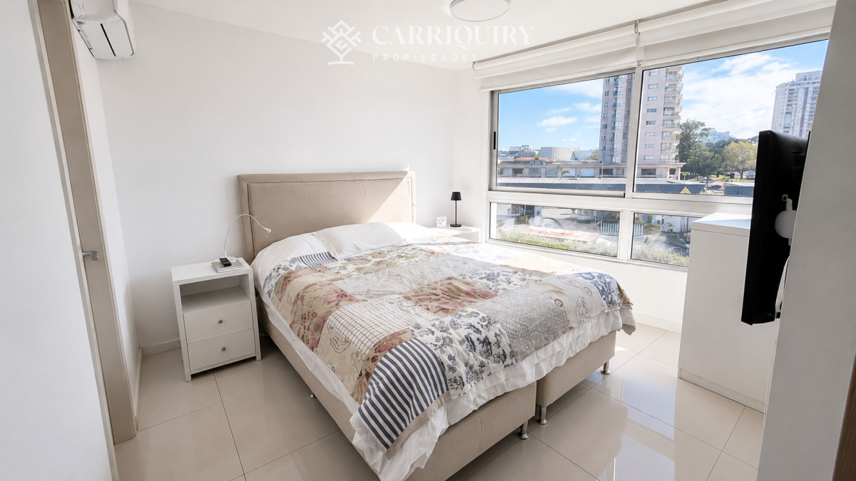 Apartamento ID.10241 - Apartamento en venta de 3 dormitorios en Punta del Este