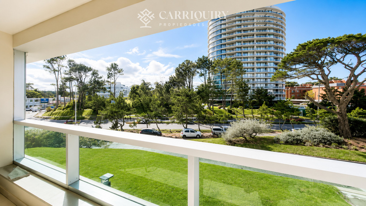 Apartamento ID.10241 - Apartamento en venta de 3 dormitorios en Punta del Este