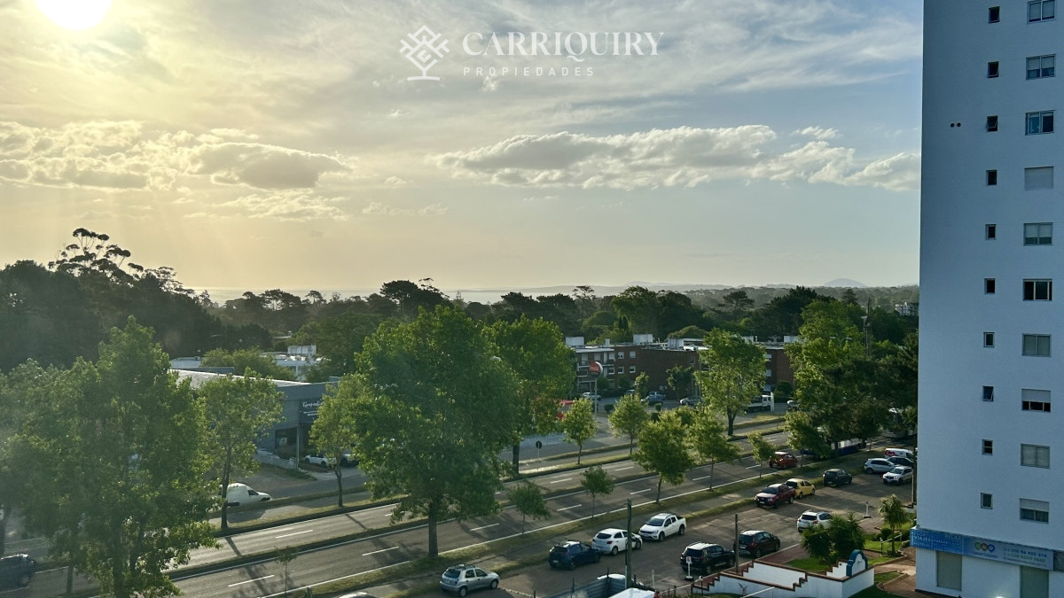 Apartamento ID.8734 - Apartamento de 2 dormitoiros en venta Punta Del Este 