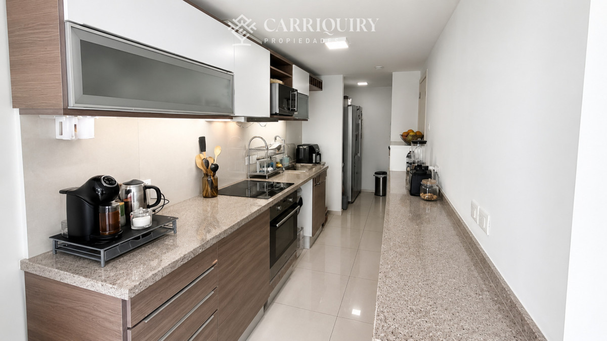 Apartamento ID.10241 - Apartamento en venta de 3 dormitorios en Punta del Este