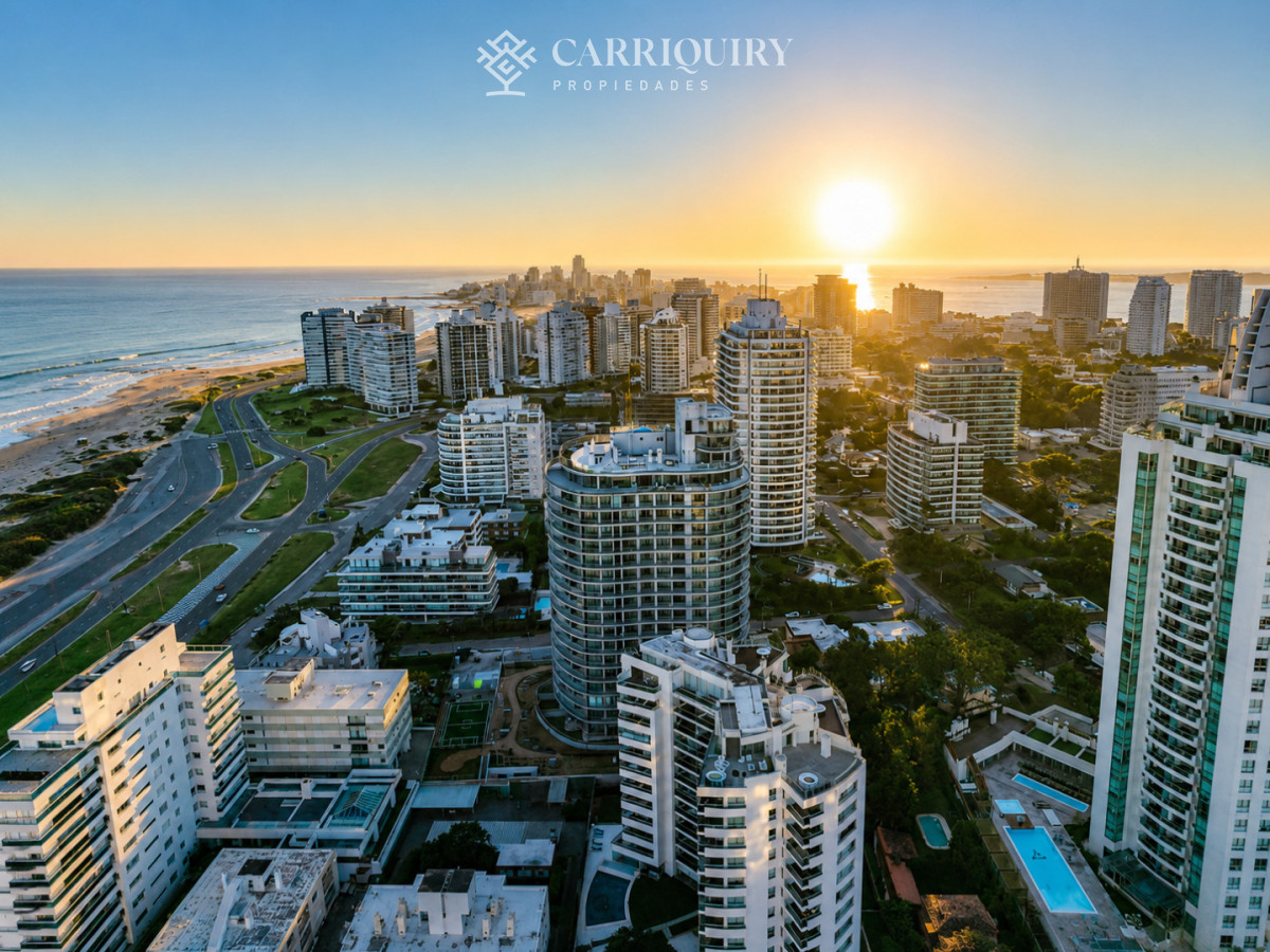 Apartamento ID.10158 - Apartamento en venta de 2 dormitorios en Manglar Brava, Playa Brava, Punta del Este