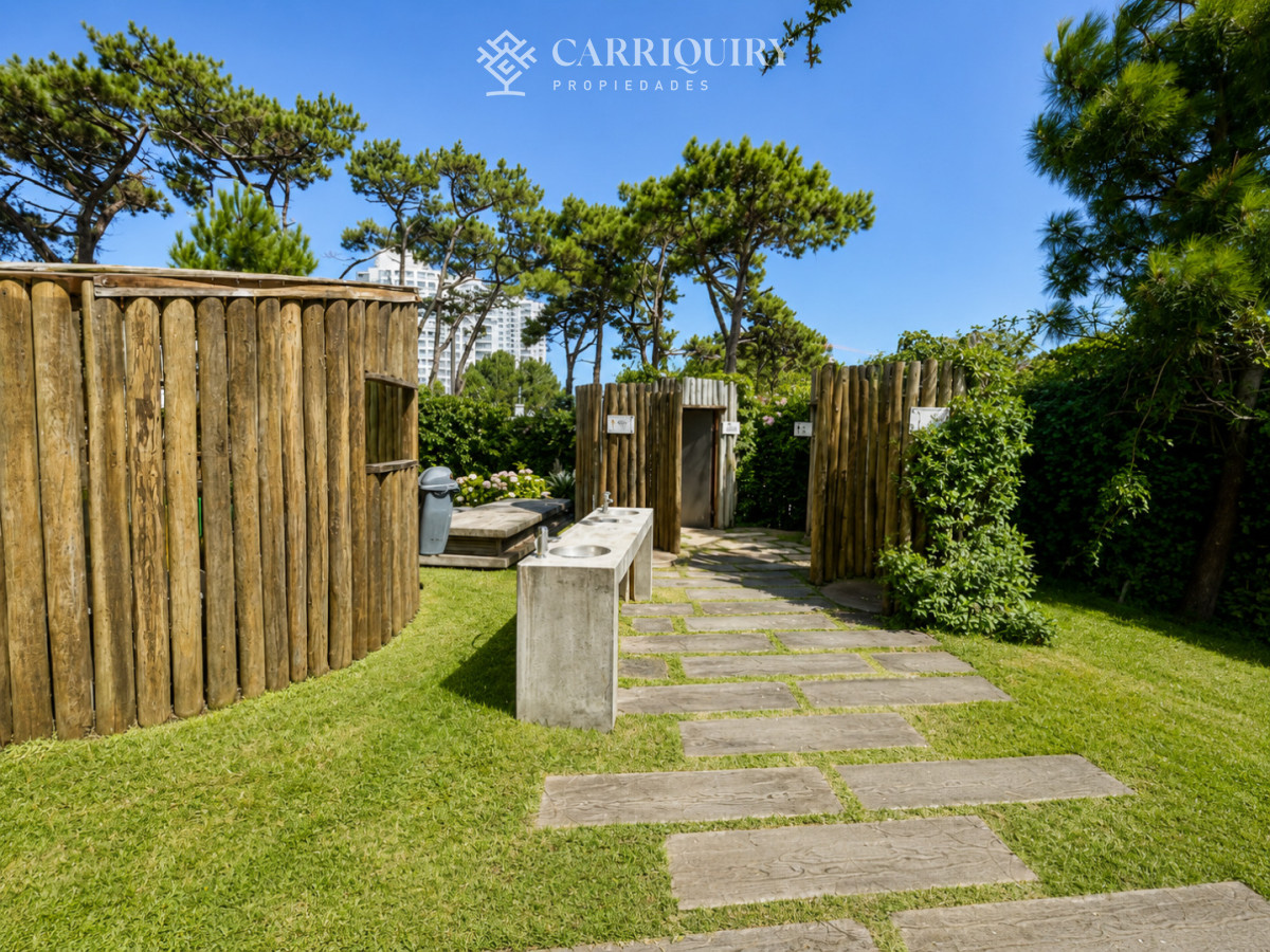 Apartamento ID.10241 - Apartamento en venta de 3 dormitorios en Punta del Este