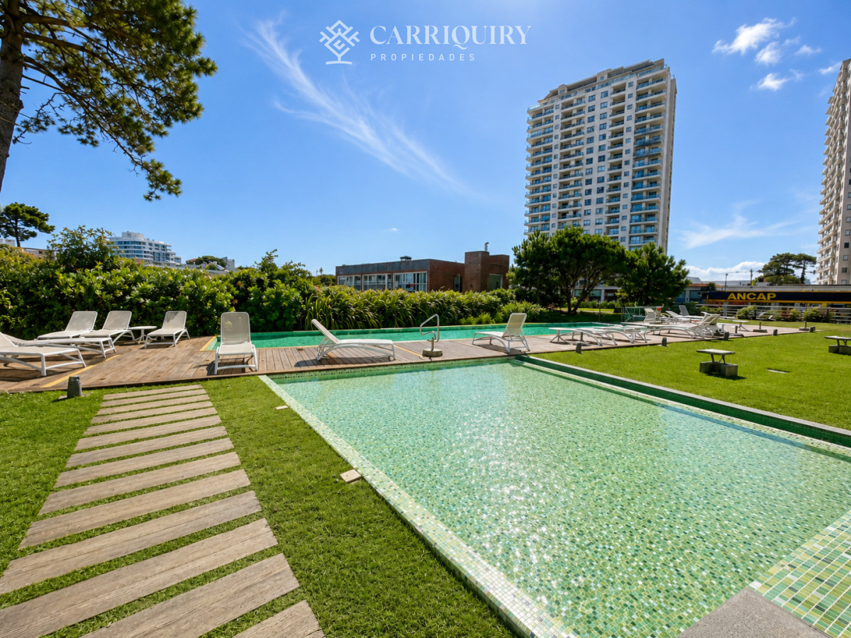 Apartamento ID.10241 - Apartamento en venta de 3 dormitorios en Punta del Este
