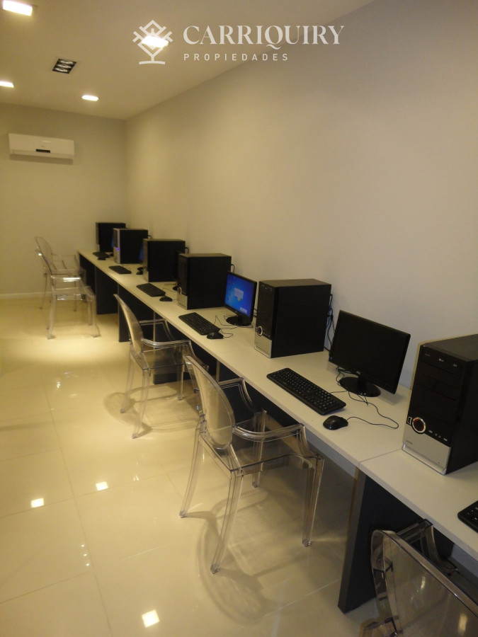 Apartamento ID.8885 - Apartamento en venta de 3 dormitorios en Aidy Grill 