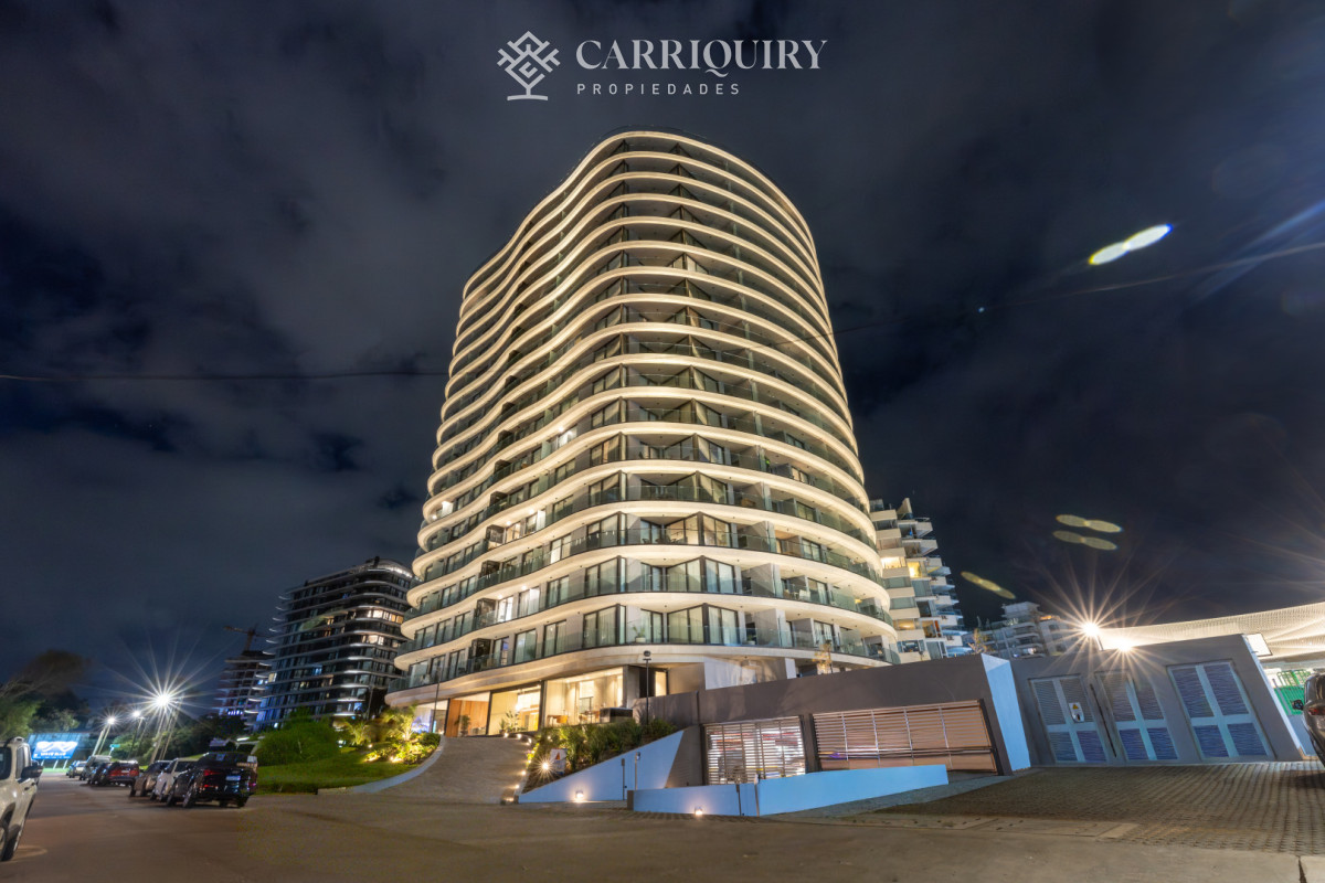 Apartamento ID.9758 - Apartamento de 2 dormitorios en venta, Playa Brava Punta del Este