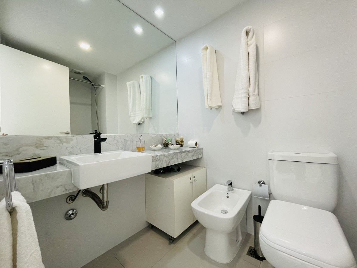 Apartamento ID.1160 - Apartamento en venta en Playa Mansa Punta del Este