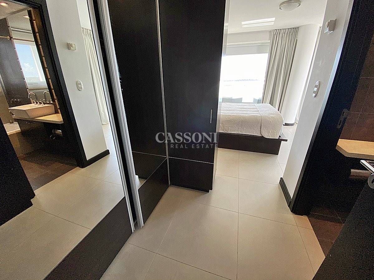 Apartamento ID.1427 - Hermoso apartamento de 3 dormitorios a pasos de Playa Mansa! 