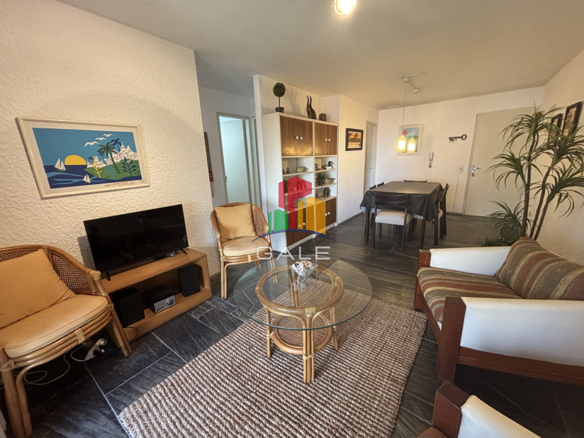 Apartamento de 2 dormitorios - GAL4320A