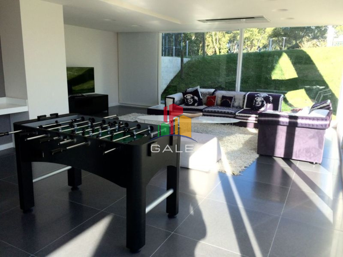 Apartamento ID.3700 - Apartamento de categoría en venta con vista al mar 