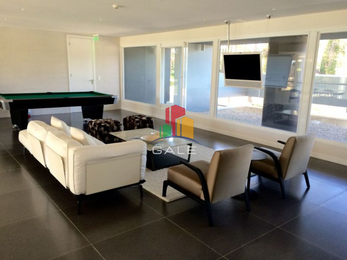 Apartamento ID.3700 - Apartamento de categoría en venta con vista al mar 
