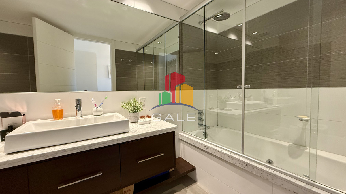Apartamento ID.3700 - Apartamento de categoría en venta con vista al mar 