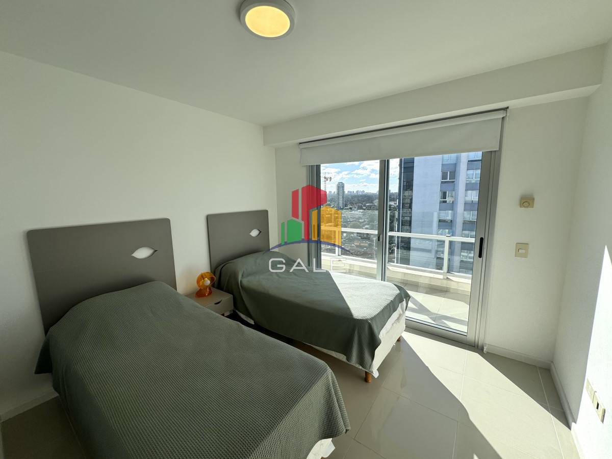 Apartamento ID.4779 - Apartamento en venta de 3 dormitorios en Aidy Grill Playa Brava Punta del Este
