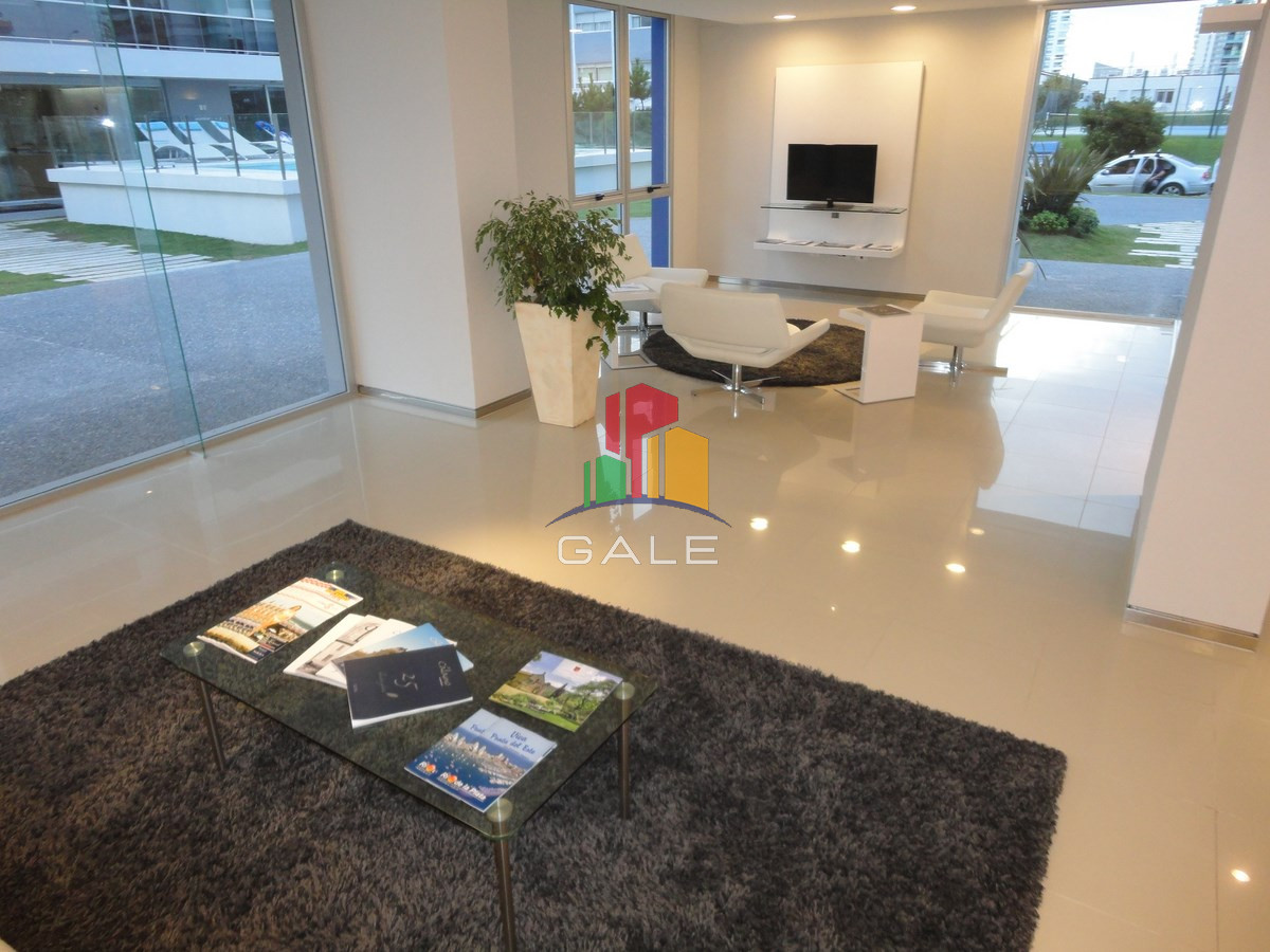 Apartamento ID.4779 - Apartamento en venta de 3 dormitorios en Aidy Grill Playa Brava Punta del Este