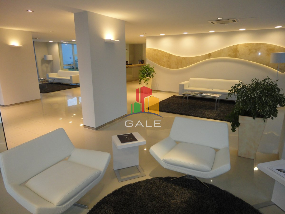 Apartamento ID.4779 - Apartamento en venta de 3 dormitorios en Aidy Grill Playa Brava Punta del Este
