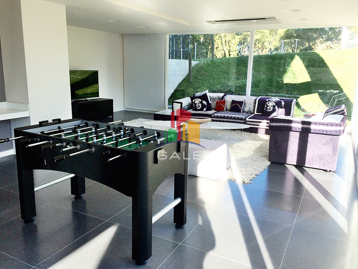 Apartamento ID.3700 - Apartamento de categoría en venta con vista al mar 
