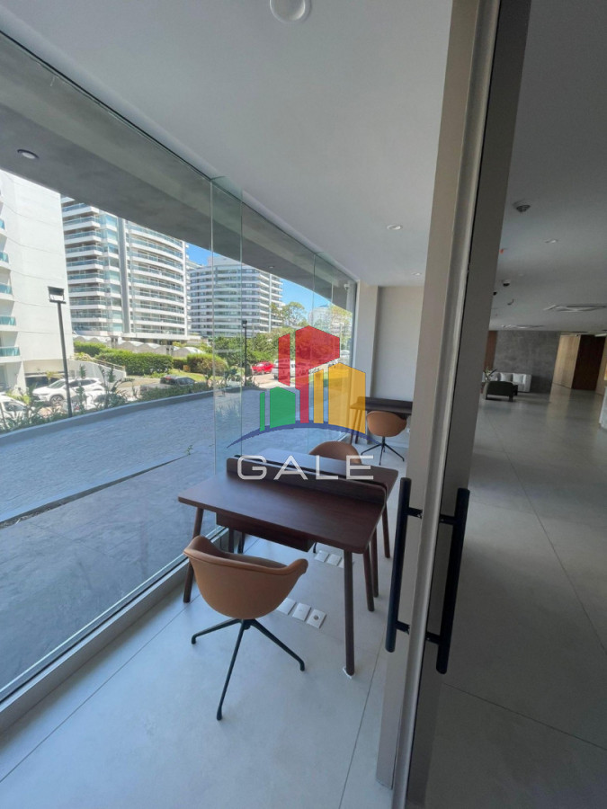 Apartamento ID.4690 - Apartamento de 2 dormitorios en venta, Playa Brava Punta del Este
