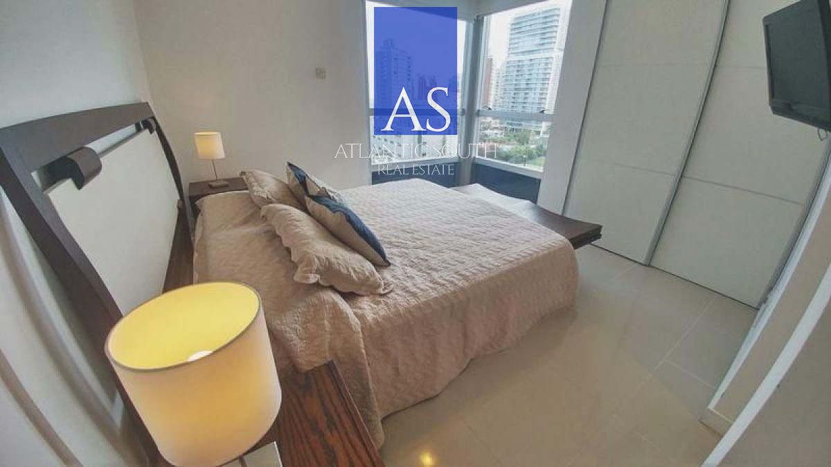 Apartamento ID.2132 - Apartamento 3 dormitorios en torre de categoría Punta del Este