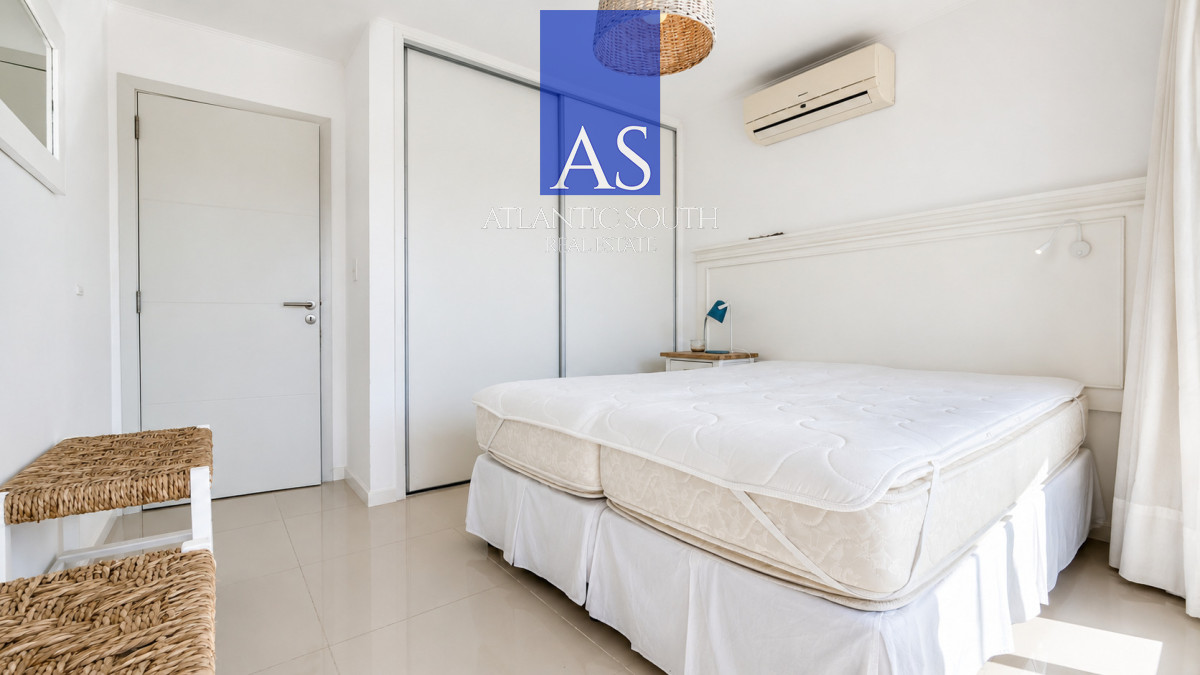 Apartamento ID.4807 - Apartamento moderno 1 dormitorio todos los servicios Playa BRava Aidy Grill Punta del Este