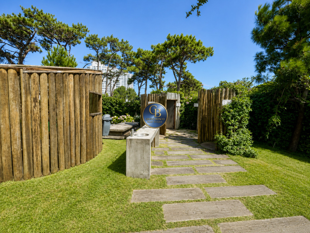 Apartamento ID.1481 - Apartamento en venta de 3 dormitorios en Punta del Este