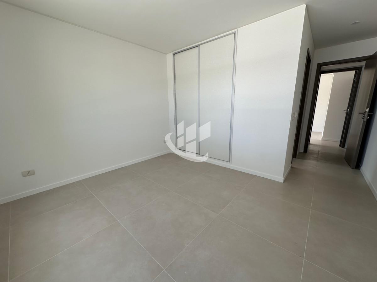 Apartamento ID.786 - Apartamento de 2 dormitorios en venta Punta del Este