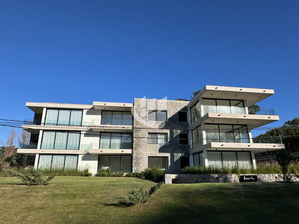 Apartamento ID.786 - Apartamento de 2 dormitorios en venta Punta del Este